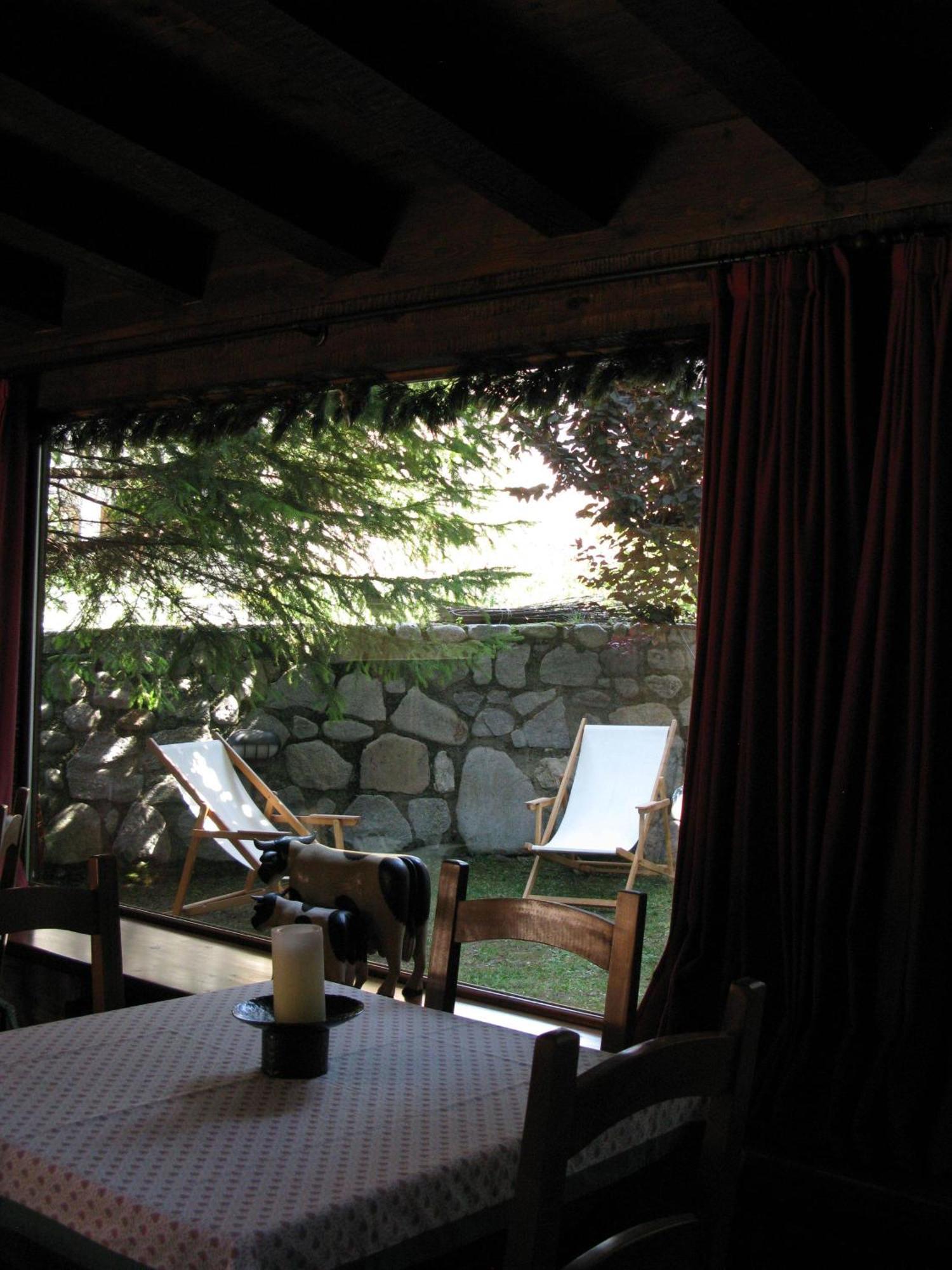 Besiberri Hotel Arties Exterior foto
